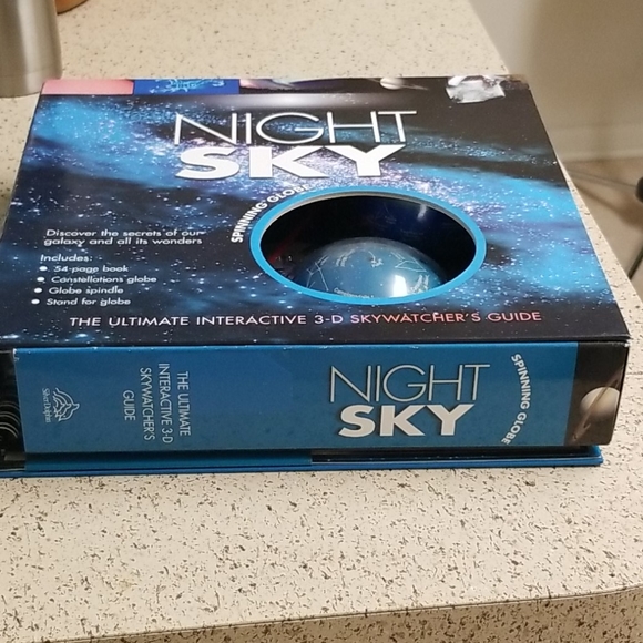 Spinning Globe night sky - Picture 2 of 8